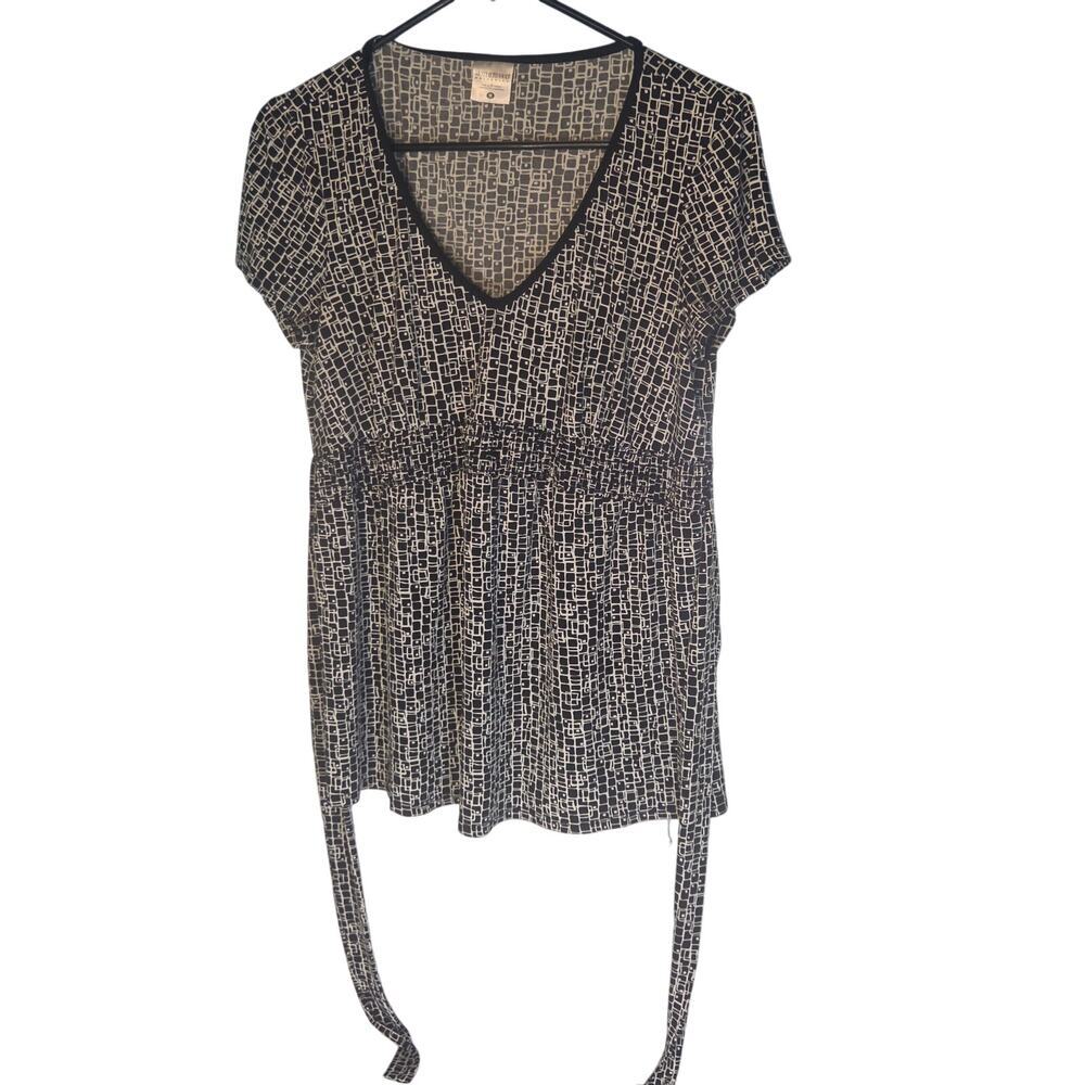 Motherhood Maternity Geometric Print Empire Waist Top Smocked Side Ties Medium
